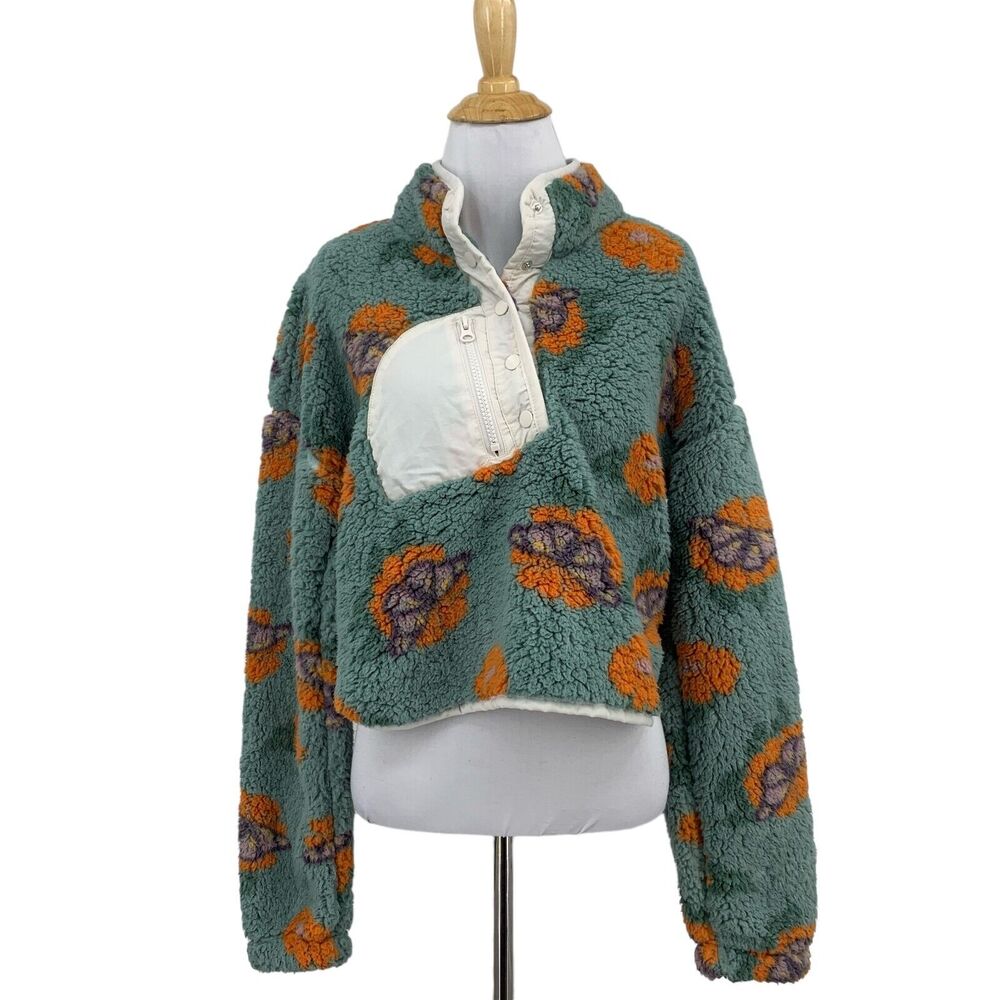 Pacsun Sweatshirt Womens S Small Butterfly Garden Half Snap Faux Fur Cropped